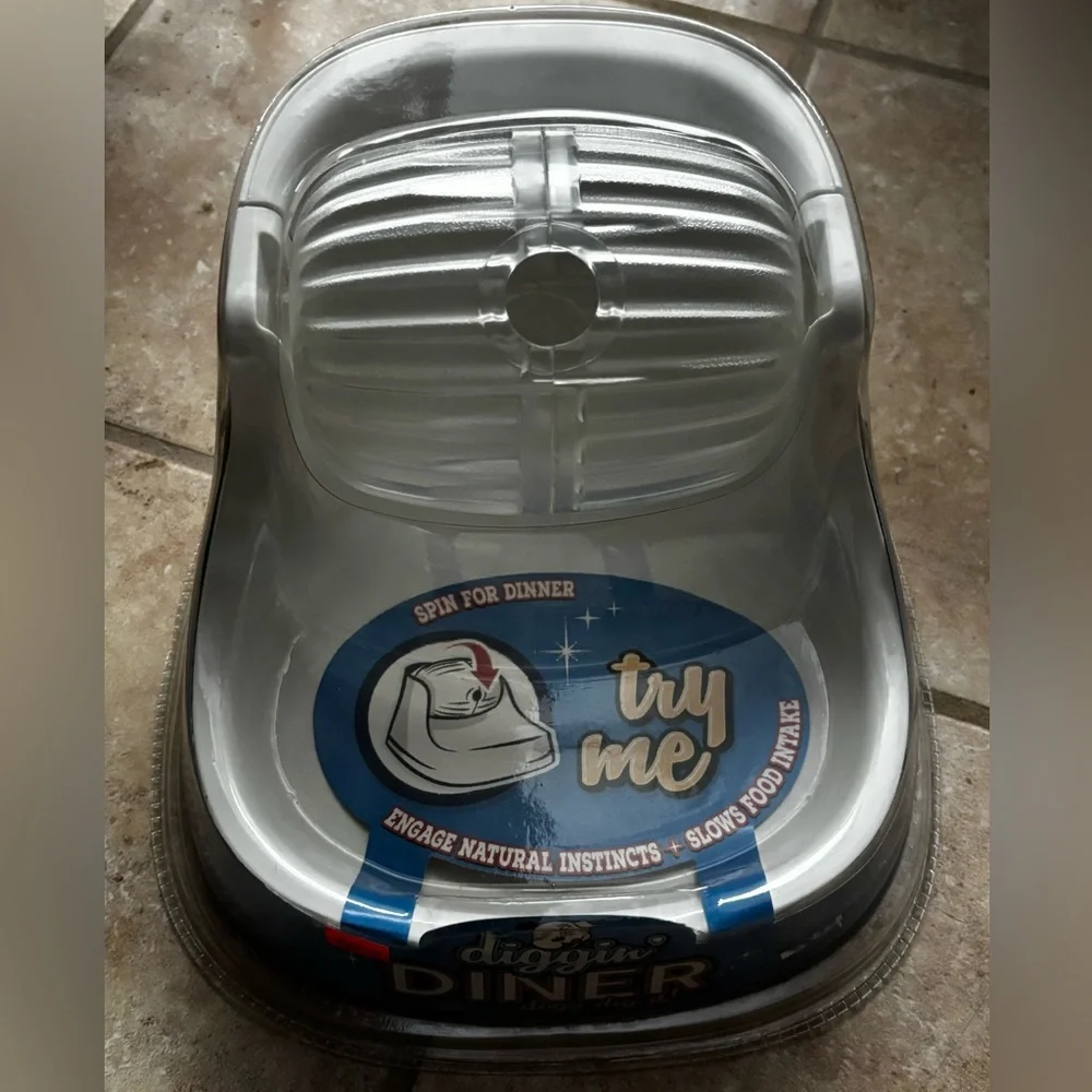 Petmate Diggin’ Diner Paw-Activated Dog Bowl